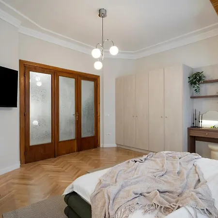 Apartament Panoramic Palace & Sala Palatului - 3br