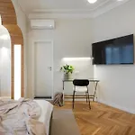 Panoramic Palace & Sala Palatului - 3br