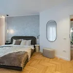 Panoramic Palace & Sala Palatului - 3br * Bucarest