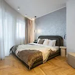 Panoramic Palace & Sala Palatului - 3br Appartamento *
