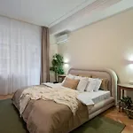 Panoramic Palace & Sala Palatului - 3br * Bucarest