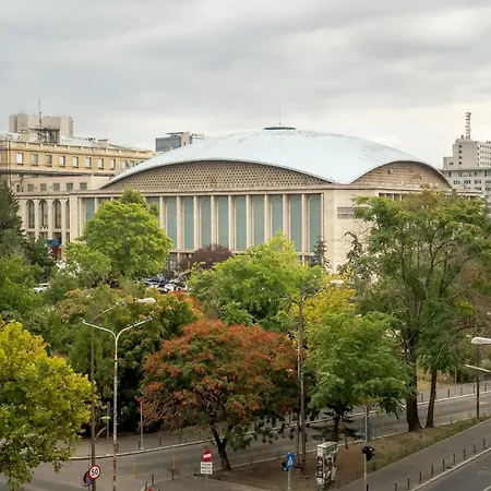 Panoramic Palace & Sala Palatului - 3br