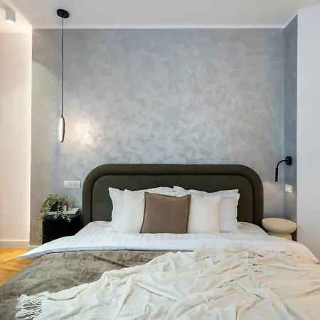 Panoramic Palace & Sala Palatului - 3br Daire Bükreş