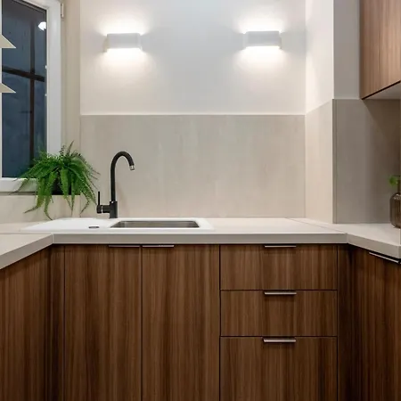 Panoramic Palace & Sala Palatului - 3br Apartment