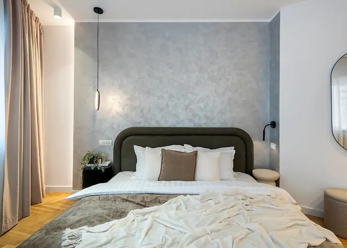 Panoramic Palace & Sala Palatului - 3br Daire Bükreş