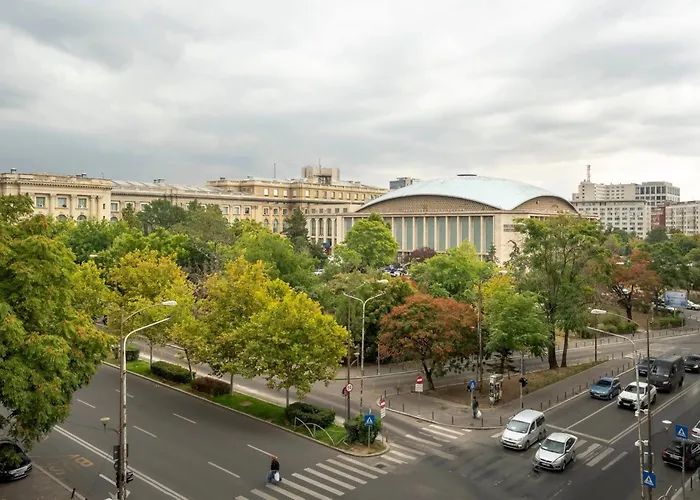 Panoramic Palace & Sala Palatului - 3br Apartamento