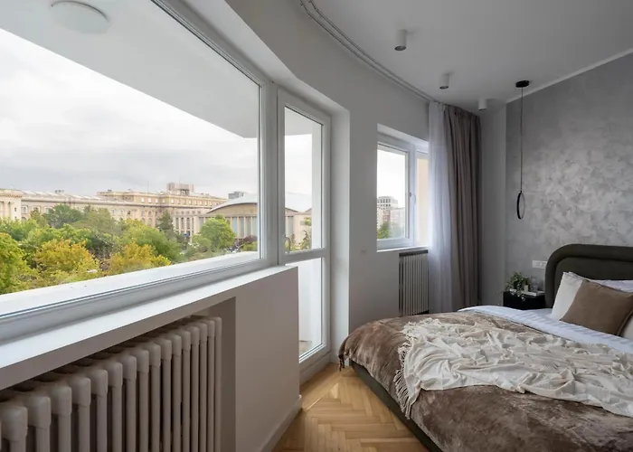 Panoramic Palace & Sala Palatului - 3br Bukarest