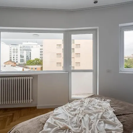 Appartamento Panoramic Palace & Sala Palatului - 3br *